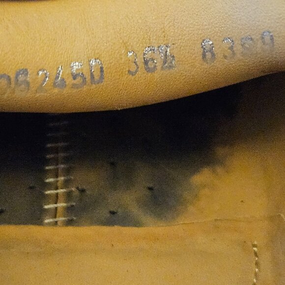 Geox Respira Black Leather Driving Loafers Silver Bar Hardware Size 36.5 - Picture 15 of 16